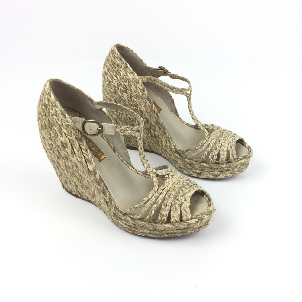 BCBGMaxazria Wedge Sandals T-Strap Size 8.5 Gray